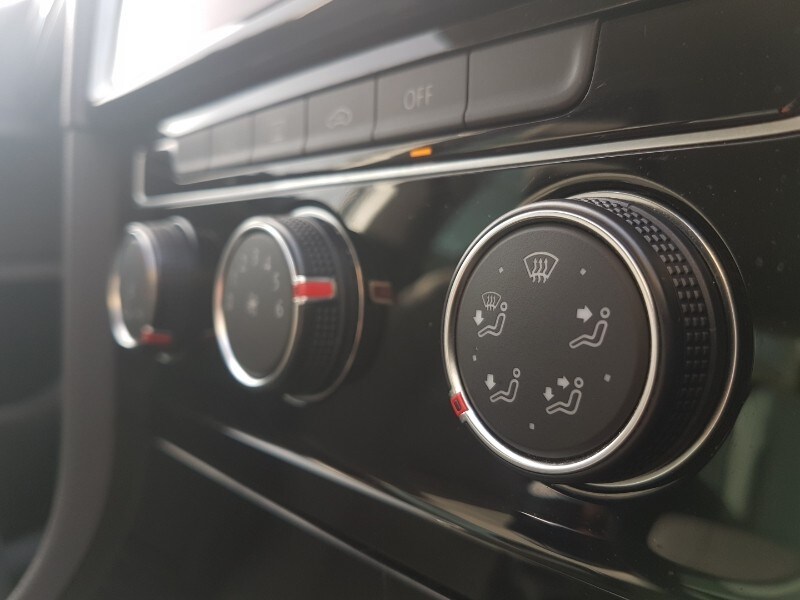 Used Volkswagen Golf 2019 for sale - 77651893: Photo 12