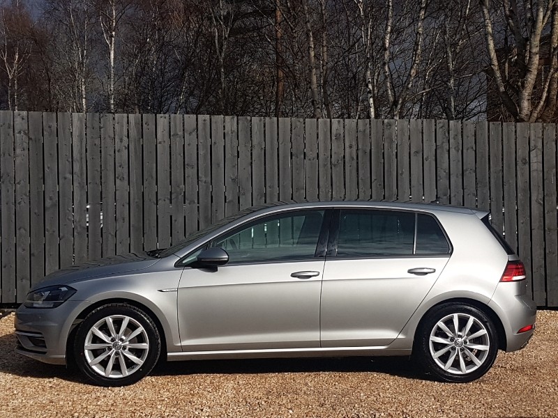 Used Volkswagen Golf 2019 for sale - 77651893: Photo 4