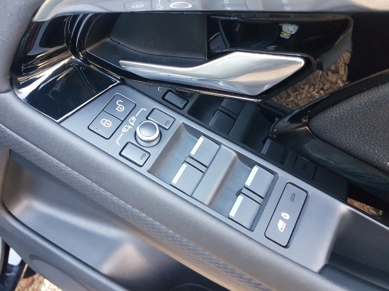 Used Land Rover Range Rover Evoque 2019 for sale - 76695954: Photo 15