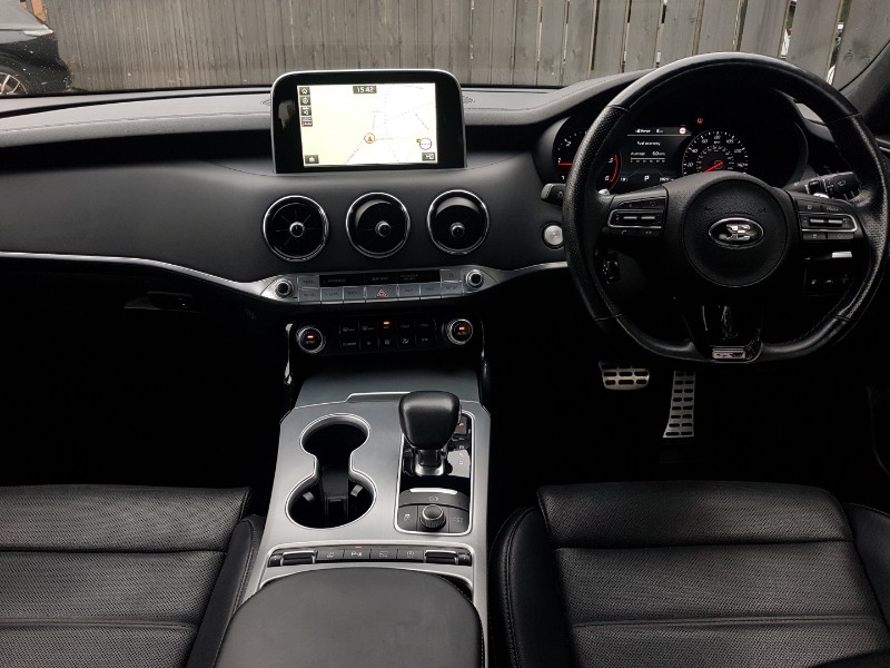 Used Kia Stinger 2019 for sale - 76502141: Photo 2