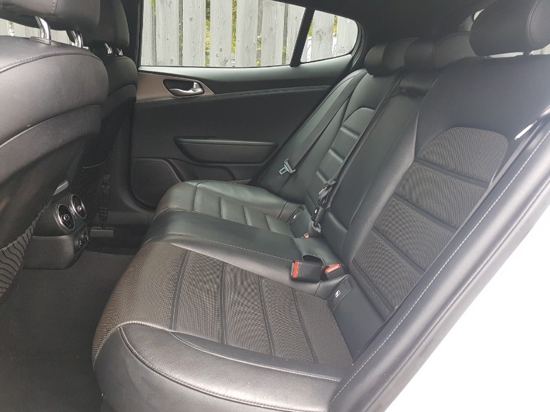 Used Kia Stinger 2019 for sale - 76502141: Photo 6