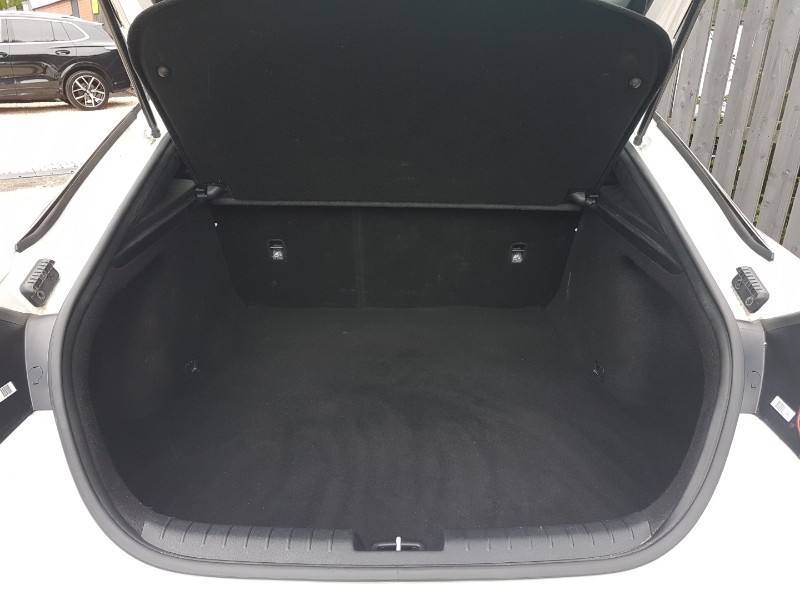 Used Kia Stinger 2019 for sale - 76502141: Photo 8