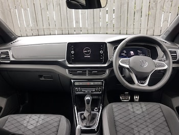 Used Volkswagen T-Cross 2024 for sale - 75177304: Photo