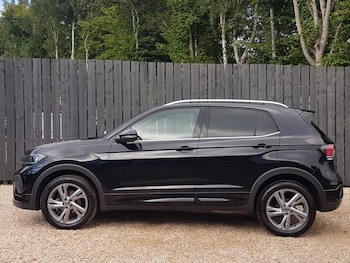 Used Volkswagen T-Cross 2024 for sale - 75177304: Photo