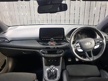 Used Hyundai i30 2021 for sale - 76221135: Photo 2