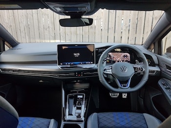 Used Volkswagen Golf 2025 for sale - 77034853: Photo