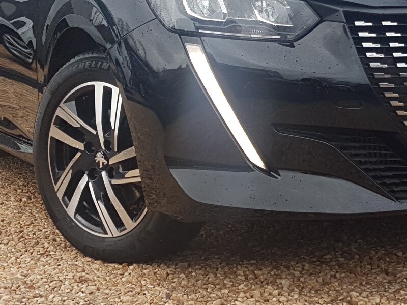 Used Peugeot 208 2023 for sale - 77761080: Photo 9