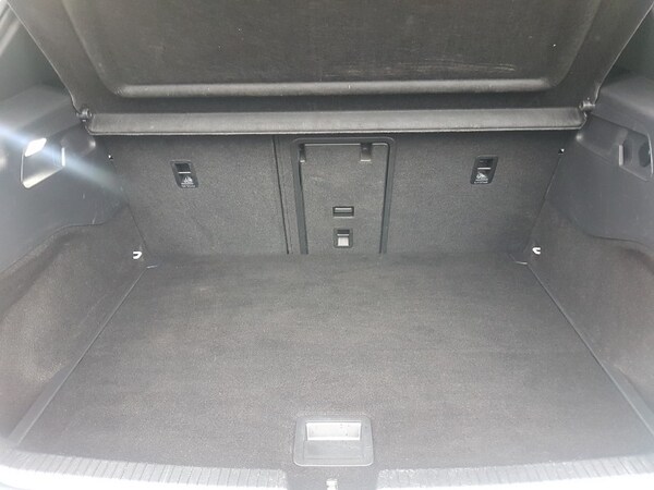 Used Volkswagen ID.3 2021 for sale - 76221051: Photo 8
