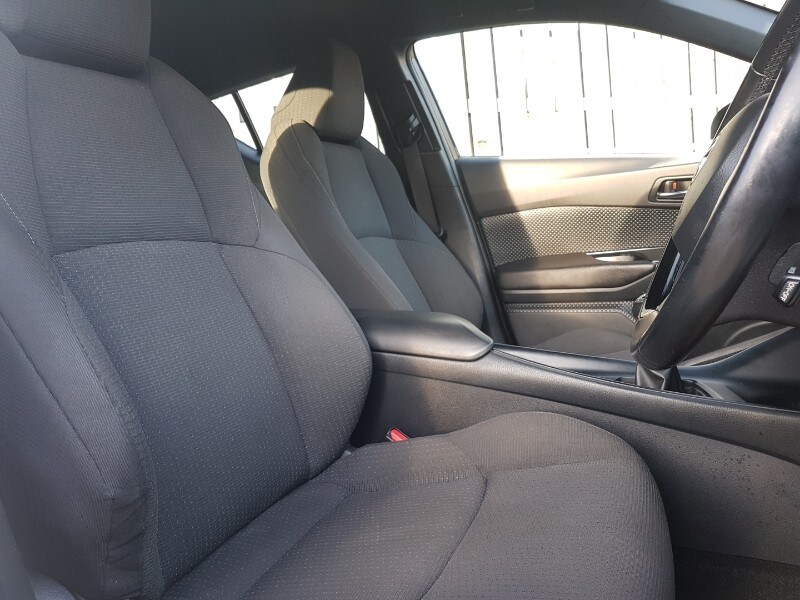 Used Toyota C-HR 2017 for sale - 78141263: Photo 12