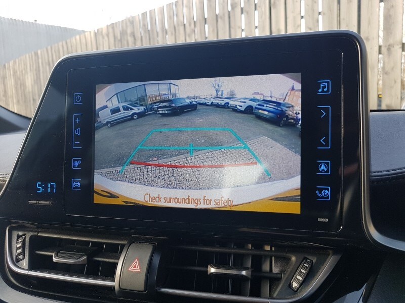 Used Toyota C-HR 2017 for sale - 78141263: Photo 15