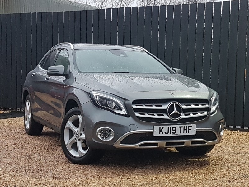 Used Mercedes-Benz GLA 2019 for sale - 77004513: Photo 1