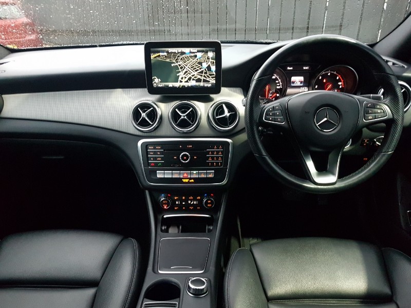 Used Mercedes-Benz GLA 2019 for sale - 77004513: Photo 2