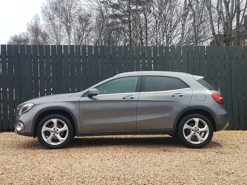 Used Mercedes-Benz GLA 2019 for sale - 77004513: Photo 4