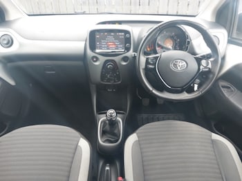 Used Toyota AYGO 2018 for sale - 78253498: Photo
