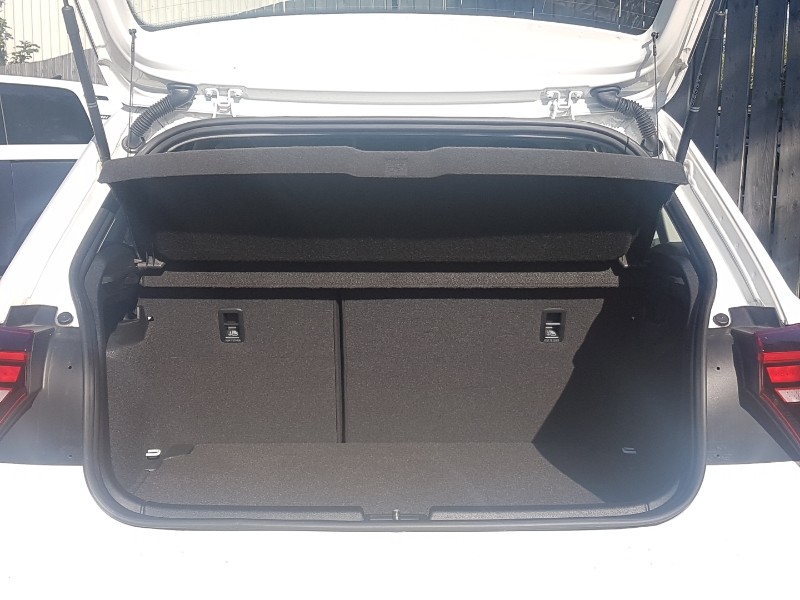Used Volkswagen Polo 2023 for sale - 76130023: Photo 8