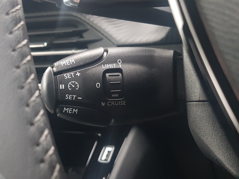 Used Peugeot 208 2023 for sale - 77682319: Photo 19