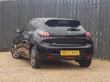 Used Peugeot 208 2023 for sale - 77682319: Photo