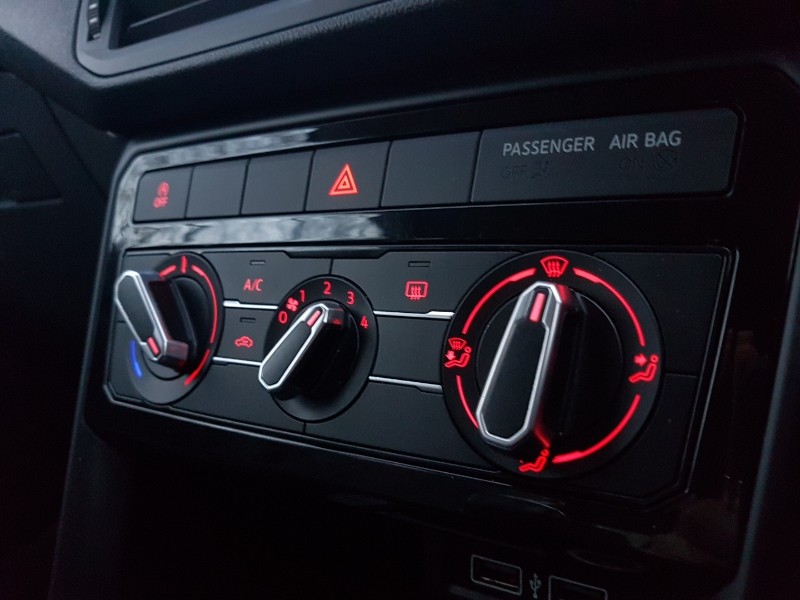 Used Volkswagen T-Cross 2019 for sale - 77418859: Photo 14