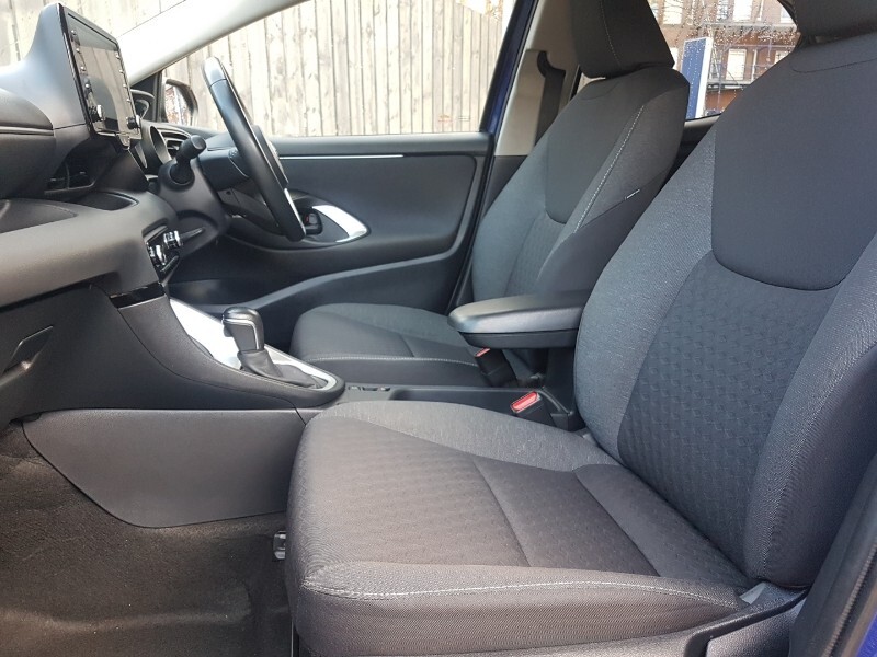 Used Toyota Yaris 2022 for sale - 76556417: Photo 5