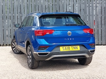 Used Volkswagen T-Roc 2018 for sale - 79164607: Photo