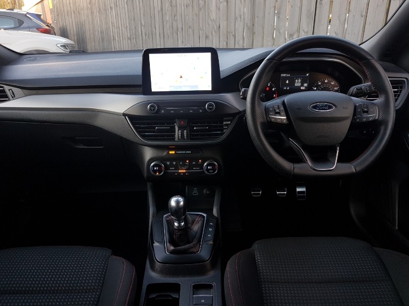 Used Ford Focus 2022 for sale - 77395452: Photo 2