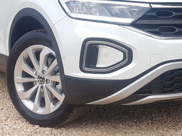 Used Volkswagen T-Roc 2024 for sale - 74583808: Photo 9