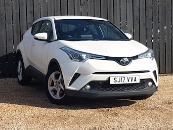 Used Toyota C-HR 2017 for sale - 77932981: Photo