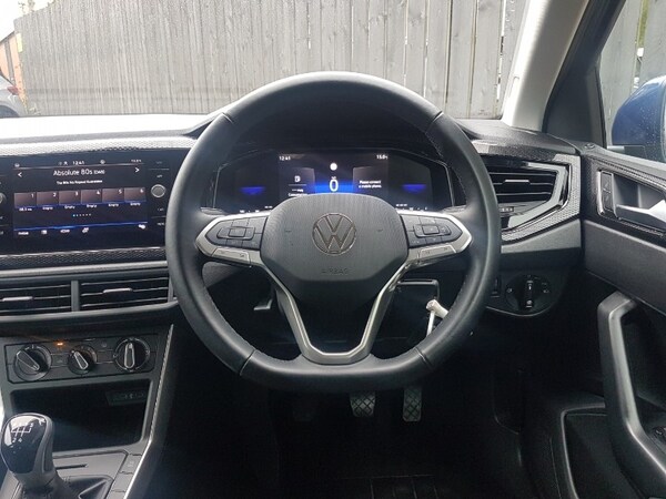 Used Volkswagen Polo 2024 for sale - 76204888: Photo 7