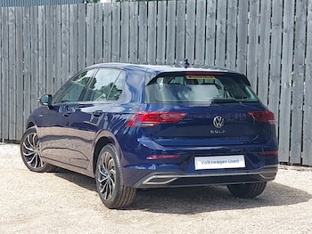 Used Volkswagen Golf 2023 for sale - 78841821: Photo