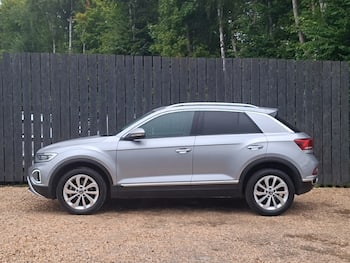 Used Volkswagen T-Roc 2025 for sale - 79763170: Photo
