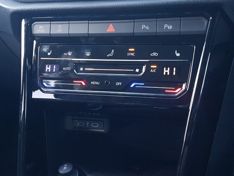 Used Volkswagen T-Roc 2025 for sale - 77433046: Photo 18