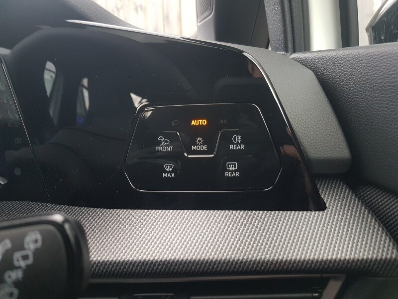 Used Volkswagen Golf 2025 for sale - 78155825: Photo 11