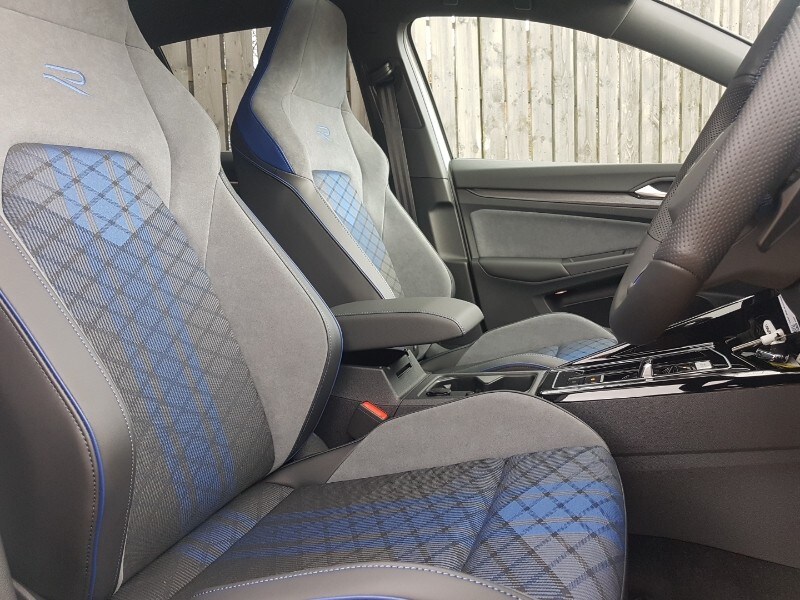 Used Volkswagen Golf 2025 for sale - 78155825: Photo 12