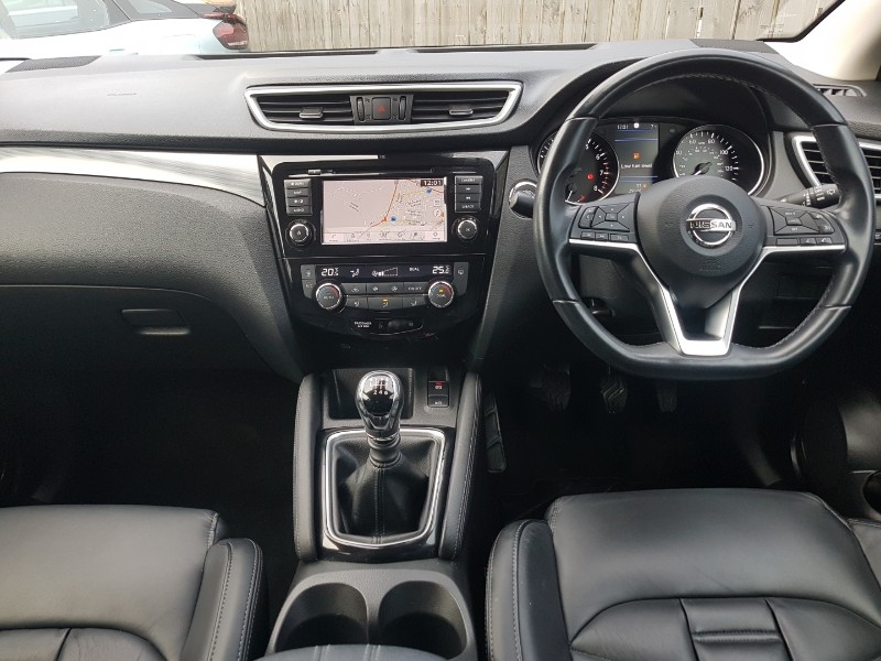 Used Nissan Qashqai 2021 for sale - 77371429: Photo 2