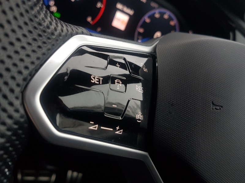 Used Volkswagen T-Roc 2023 for sale - 77518028: Photo 13