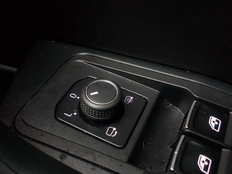 Used Volkswagen T-Roc 2023 for sale - 77518028: Photo 15