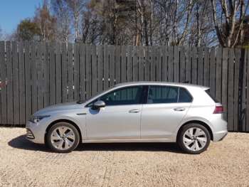 Used Volkswagen Golf 2024 for sale - 74292955: Photo