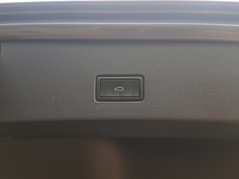 Used Volkswagen T-Roc 2019 for sale - 77704444: Photo 19