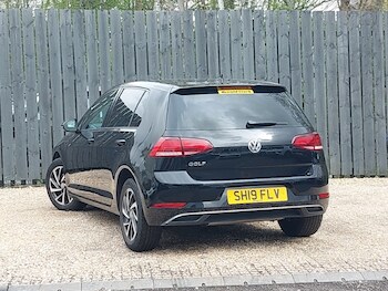 Used Volkswagen Golf 2019 for sale - 78269473: Photo