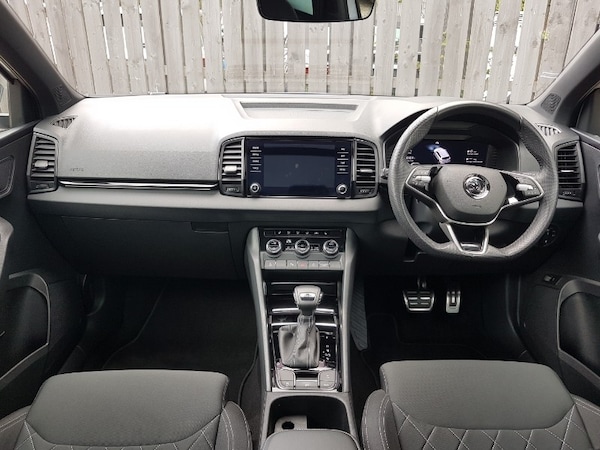 Used Skoda Karoq 2024 for sale - 76052182: Photo 2