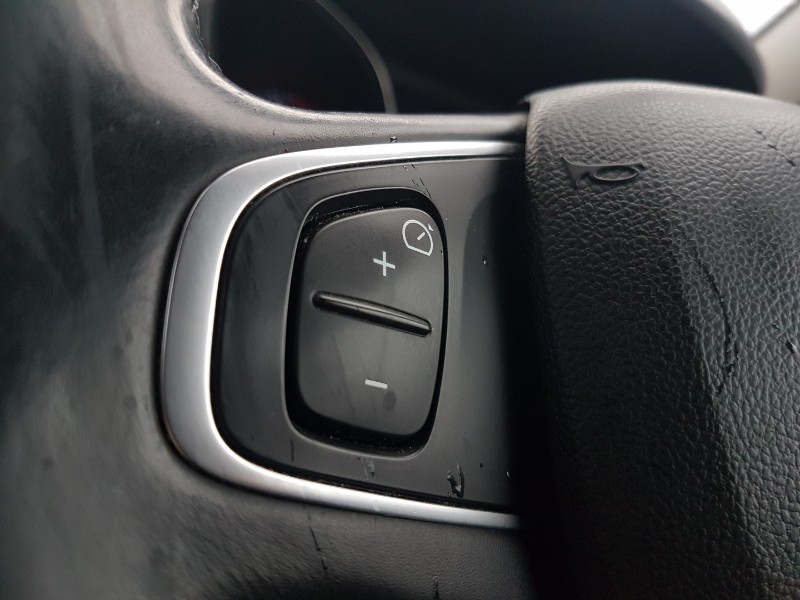 Used Renault Captur 2019 for sale - 78057314: Photo 12