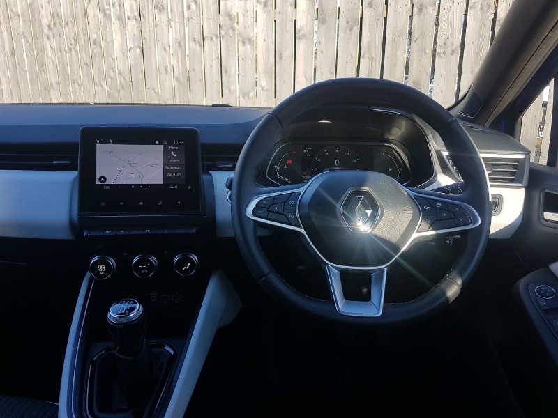 Used Renault Clio 2022 for sale - 76602315: Photo 7