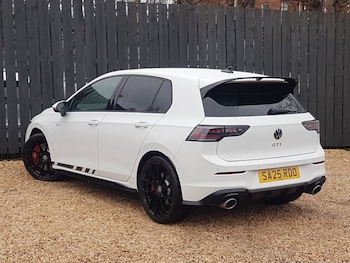 Used Volkswagen Golf 2025 for sale - 77988173: Photo