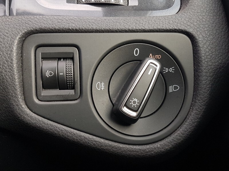 Used Volkswagen Golf 2017 for sale - 78065840: Photo 11