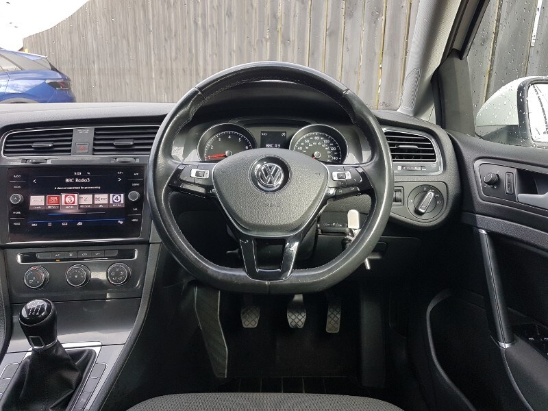 Used Volkswagen Golf 2017 for sale - 78065840: Photo 7