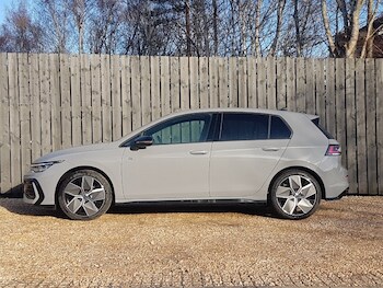 Used Volkswagen Golf 2025 for sale - 77816819: Photo