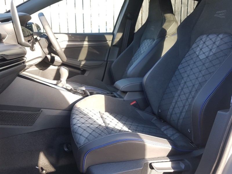 Used Volkswagen Golf 2025 for sale - 77816819: Photo 5