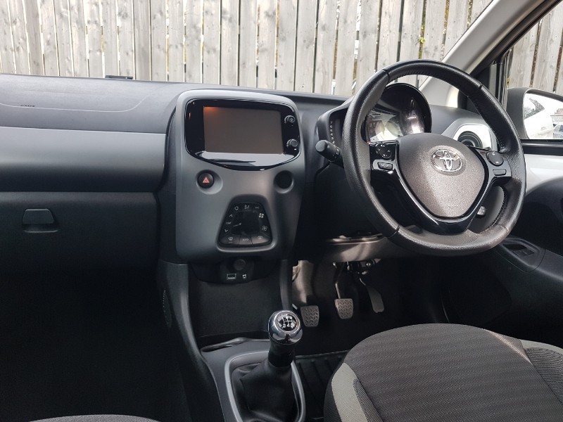 Used Toyota AYGO 2019 for sale - 76465457: Photo 10