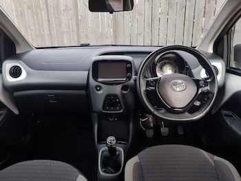 Used Toyota AYGO 2019 for sale - 76465457: Photo