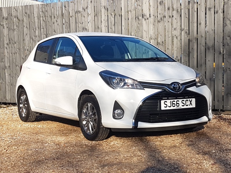 Used Toyota Yaris 2016 for sale - 77526627: Photo 14